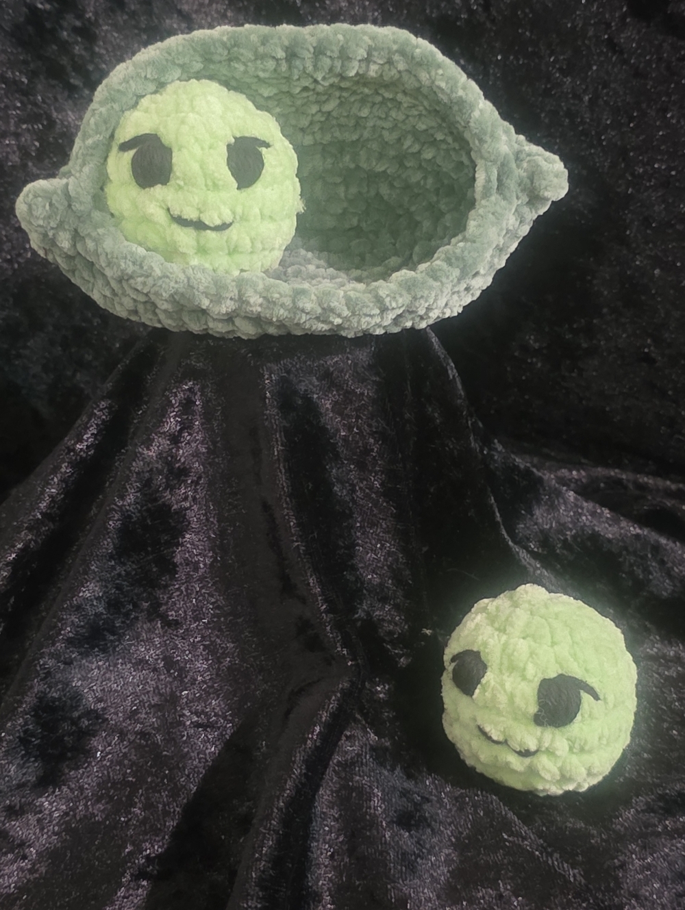 Two Peas In A Pod - Picture 5 of 5